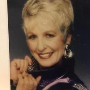 Meet your Posher, Cecilia